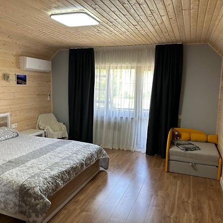 Carpathian Dream Apartments Yaremche Exterior foto